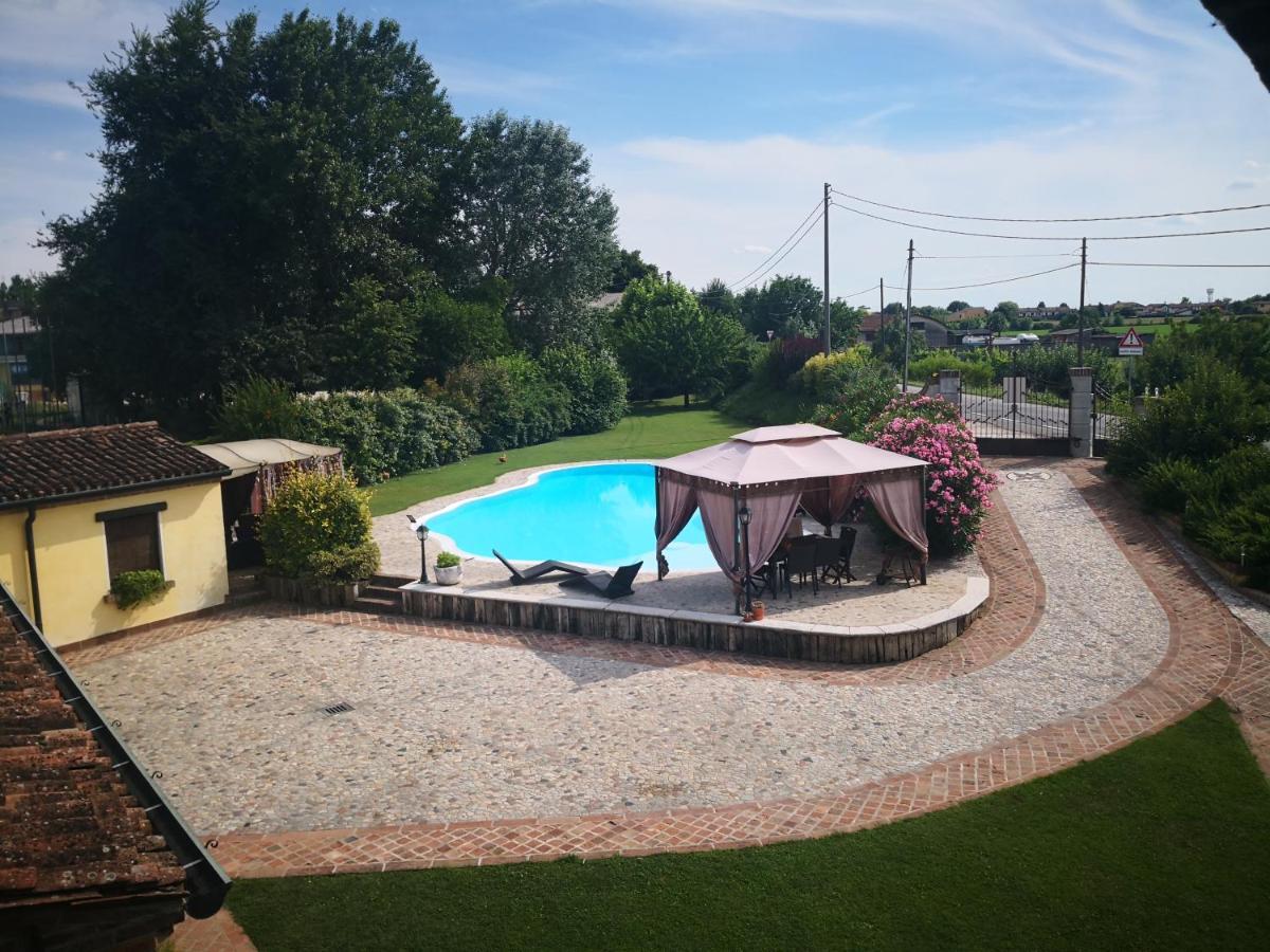 B&B Il Martin Pescatore Bagnolo San Vito Eksteriør billede