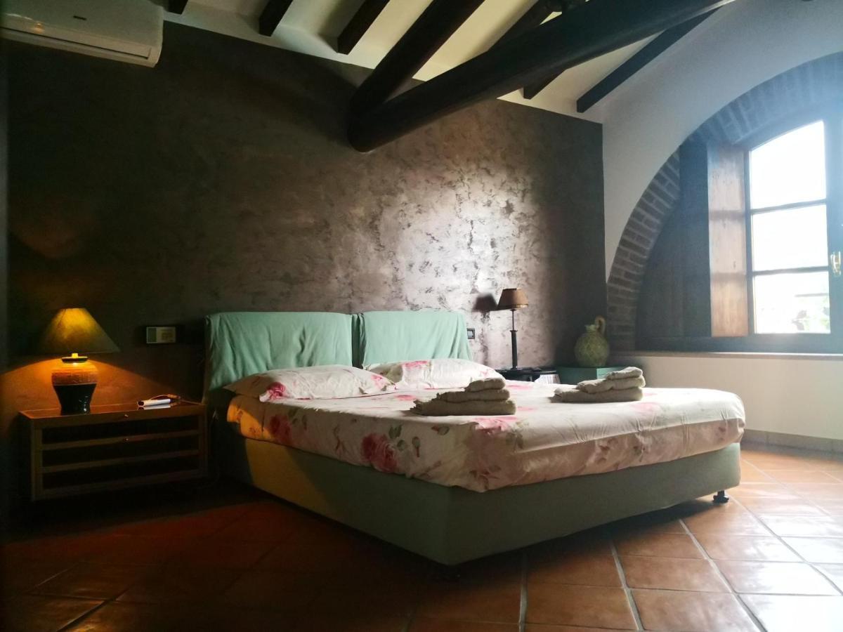 B&B Il Martin Pescatore Bagnolo San Vito Eksteriør billede