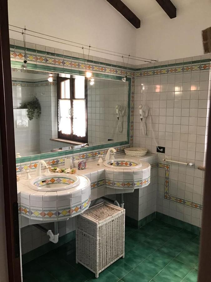 B&B Il Martin Pescatore Bagnolo San Vito Eksteriør billede